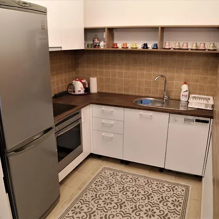 Apartment Magic *